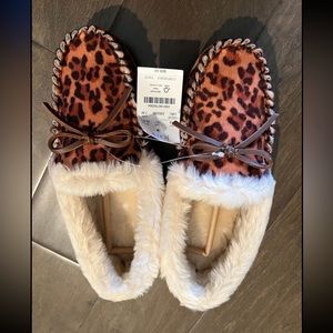 NWT Size 7 Jcrew Factory Cheetah slippers